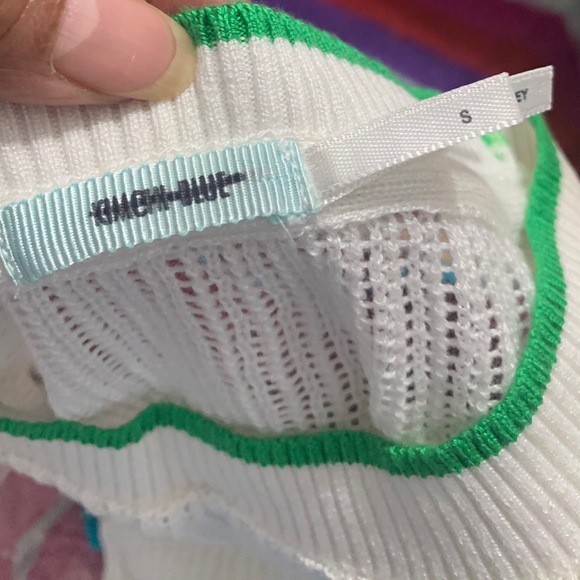 Top - Picture 3 of 3